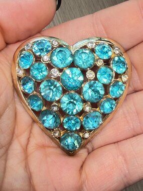 Vintage Blue Rhinestone Heart Brooch Gold Tone Openwork Domed Pin 2”